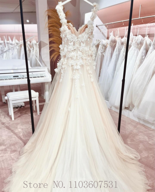 Luksusowa paski Spaghetti tiulowa sukienka ślub księżniczki z dekoltem w szpic dla kobiet aplikacja kwiatowa suknia ślubna w stylu a-line vestido de noiva