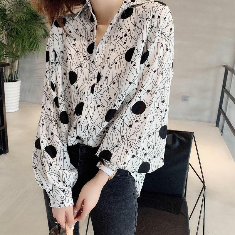 Camisa coreana con estampado de lunares para mujer, blusa básica de manga larga, holgada e informal, a la moda, para oficina, primavera y otoño