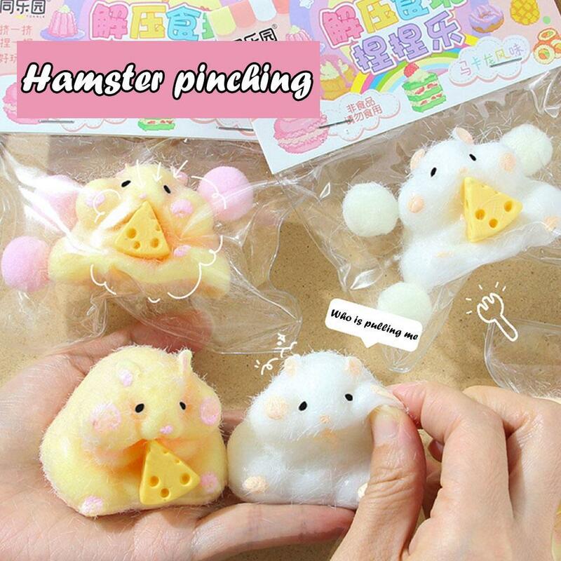 Cute Hamster、Waffles Squeeze Toy Silicone Pinch Decompression Toy For Kids Gift 1PCS