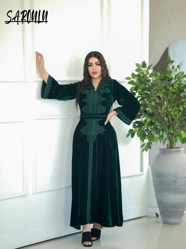 Арабское модное вечернее платье с V-образным вырезом, женское Бархатное Платье трапециевидного силуэта, элегантное платье с аппликацией, платье для торжества