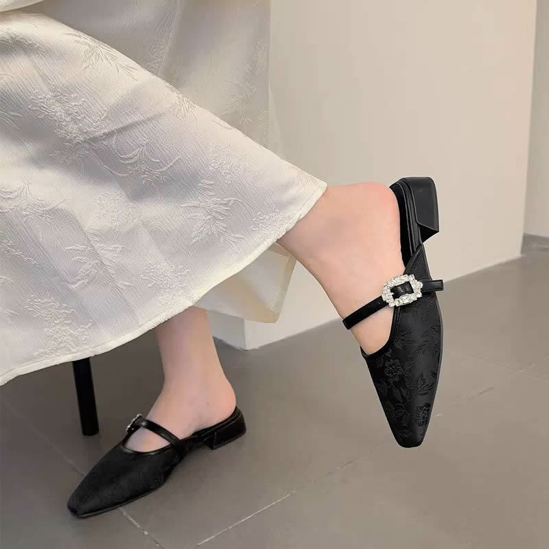 รองเท้าแตะผู้หญิงแบบสวมสำหรับฤดูใบไม้ผลิฤดูร้อนแบรนด์ดังรองเท้าแตะส้นเตี้ยแบบสวมบนพื้นหลังสลิปออน Comfort