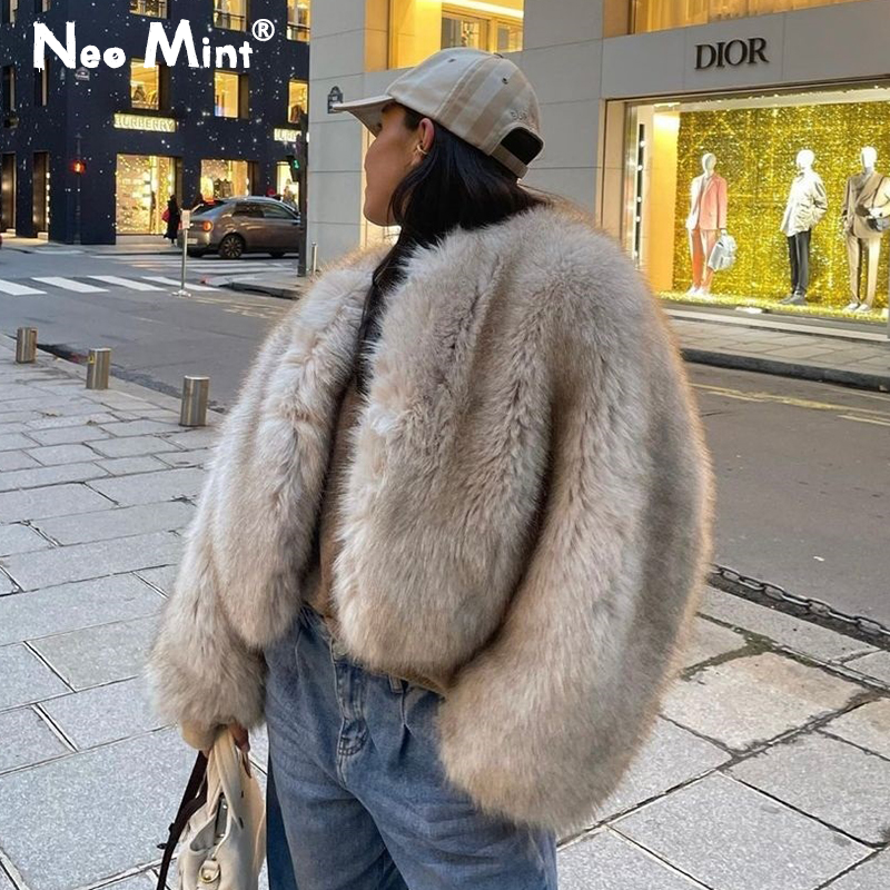 Iconic-abrigo corto de piel sintética para mujer, chaqueta mullida de marca de lujo, moda urbana, invierno, 2023
