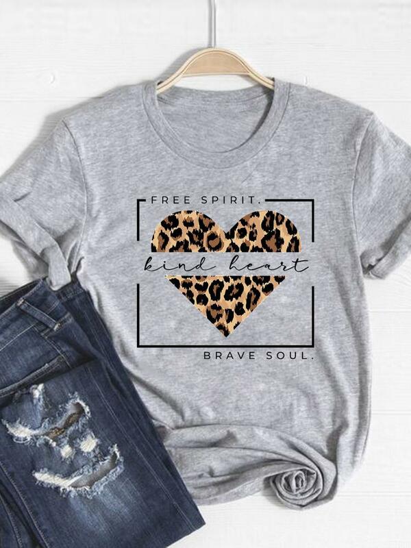 Camiseta básica para mujer, ropa estampada, camiseta de leopardo, corazón de amor, tendencia, Top bonito de verano, Camiseta estampada de manga corta a la moda