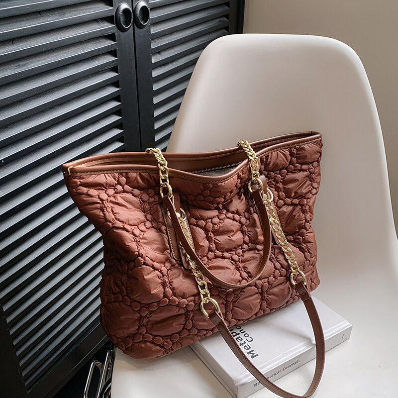 Designer Shoulder Bag For Women Large Capacity  Tote Handbag Trendy Nylon Quilted Shopper Bag Luxury Female Bag Sac A Main