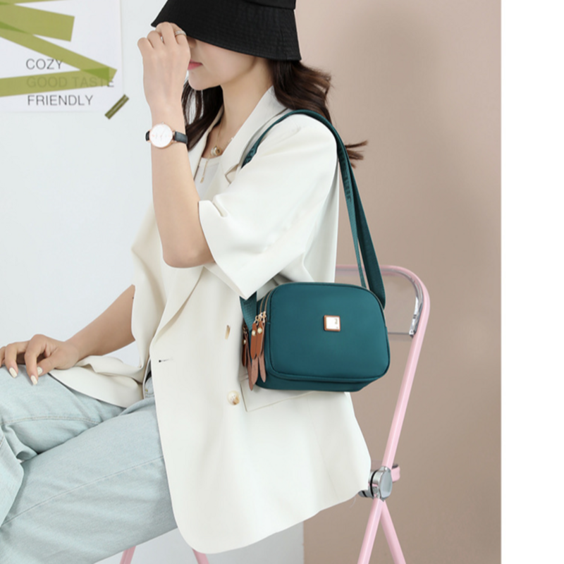 Bolso cruzado informal de Color sólido, bolso de hombro Simple de moda, Mini bolso con correa de letras y cremallera