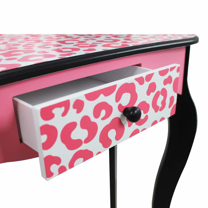 Victoria Leopard Print Vanity Table Playset ، شخصيات خيالية ، وردي ، أسود