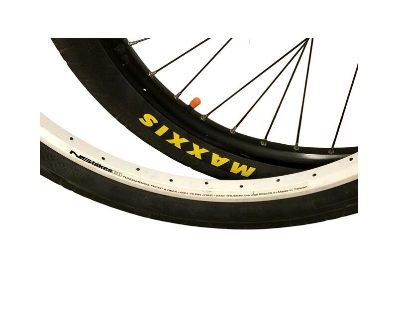 Maxxis HikWorm-暖かいタイヤ。自転車用に設定されたカーゴタイヤ,オリジナルの自転車,Pedicabs,フラット,公園,通り,vert,bmx,タイヤ1個