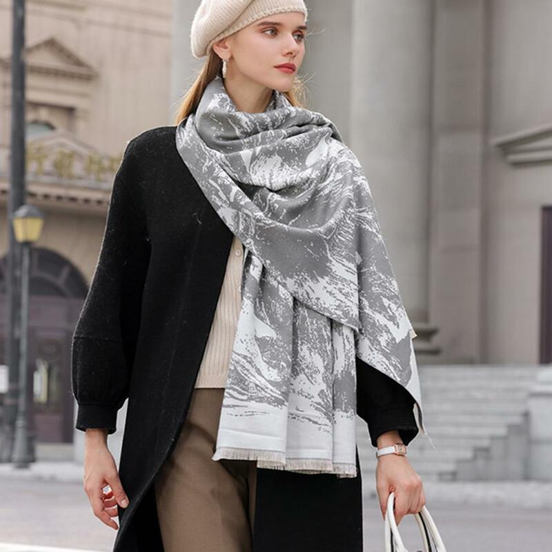 Syal panjang lebar wanita, syal gaya musim gugur musim dingin dengan cetakan warna yang cocok desain termal lebar panjang tebal dapat disesuaikan untuk leher