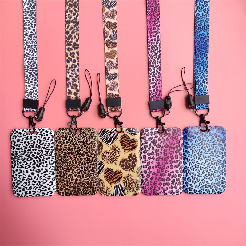 Soporte de insignia de identificación con cordón para mujer, diseño deslizante de leopardo, ABS, alta calidad, venta al por mayor