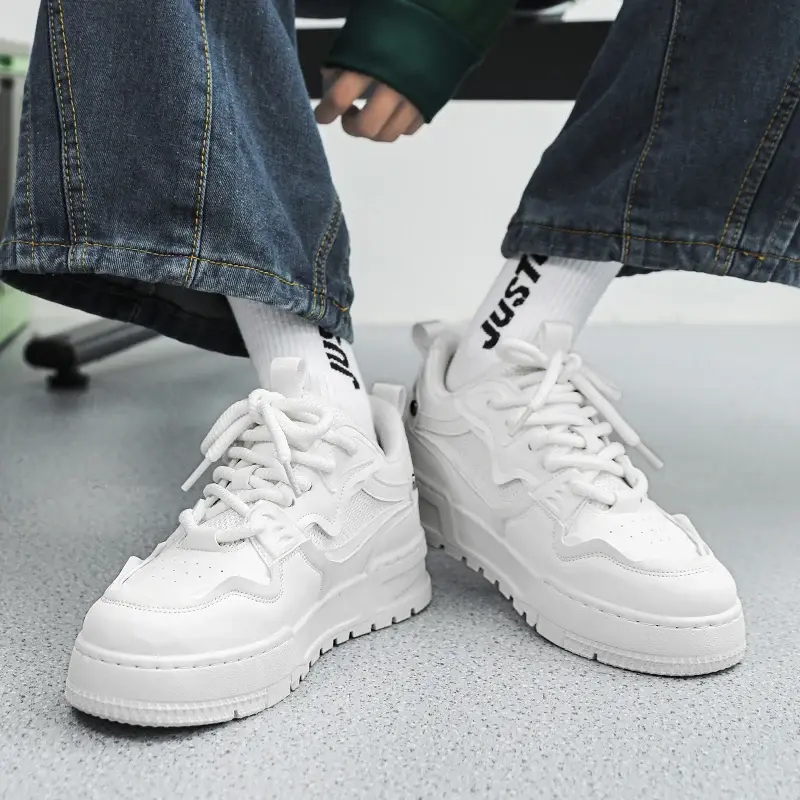 2024 Mens Walking Running Comfy Tennis Shoes Adult Fashion Sneakers Ventilate Simplicity Versatile Driving Man