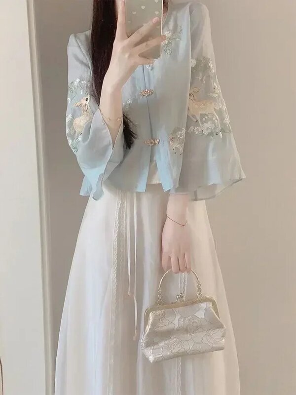Traje de estilo chino para mujer, conjunto de dos piezas, Top bordado exquisito, media falda, sentido avanzado, industria pesada, novedad de verano, 2024
