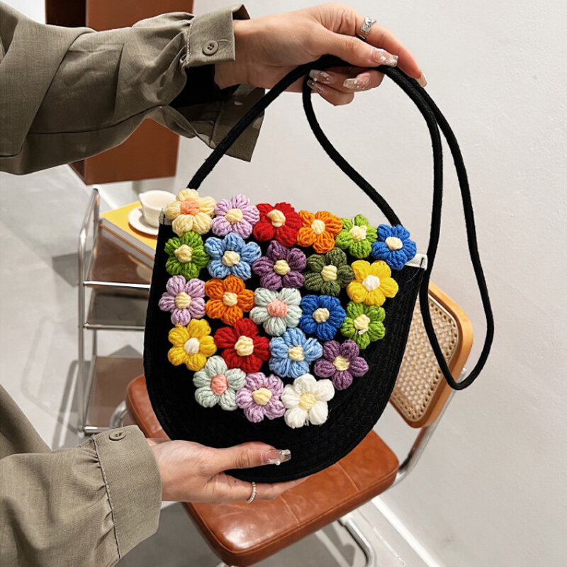 Koreańska modna torba letnia damska dzianinowa torebka ze słomy mała kurierska z kwiatowym wzorem szydełkowa torba tkana torba na ramię Crossbody