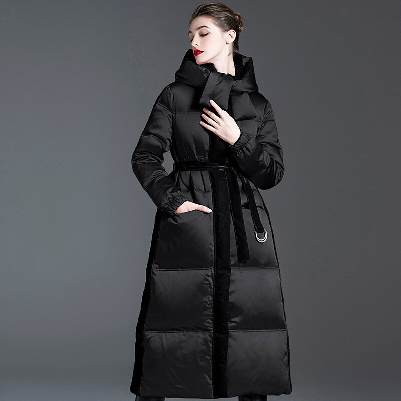 Mantel bulu angsa Wanita Mode musim dingin baru 2023 mantel wanita gaya Eropa kelas atas bertudung pakaian salju wanita hangat putih bulu angsa