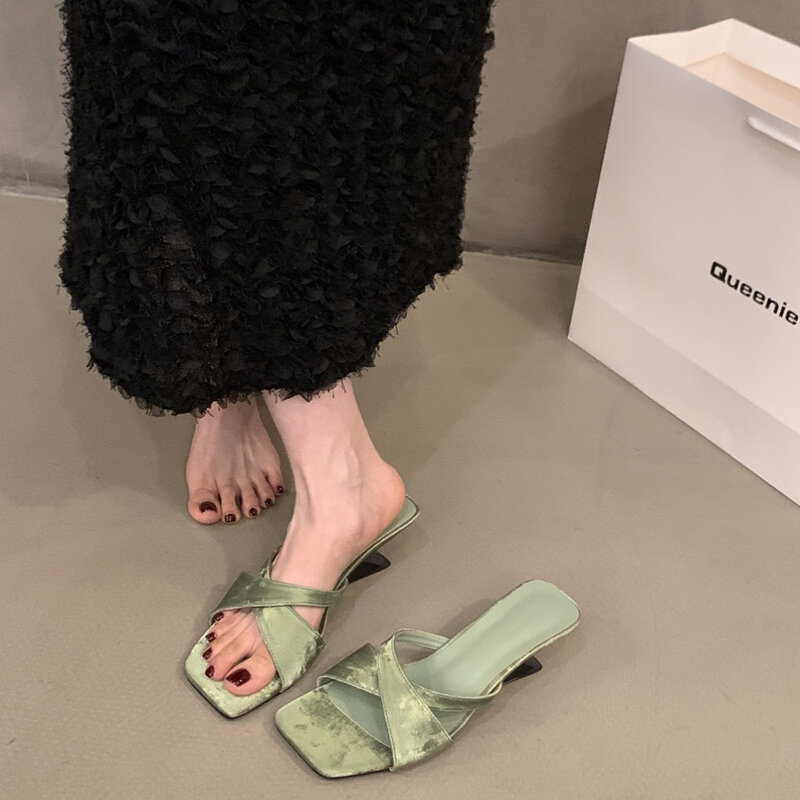 Pantofola da donna estiva di lusso moda elegante Open Toe tacco alto diapositive scarpe da sandalo da donna all'aperto