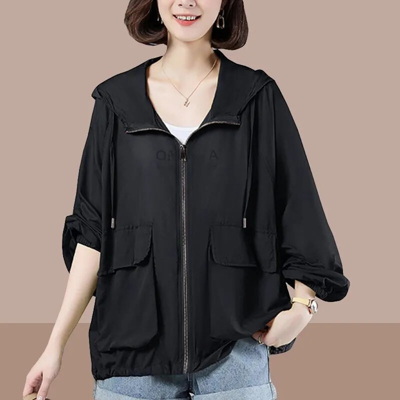 Sunscreen Jacket Women Short Summer 2024 New Windbreaker Korean Breathable Cardigan Sun-Protective Clothing Coat Thin Top Ladies