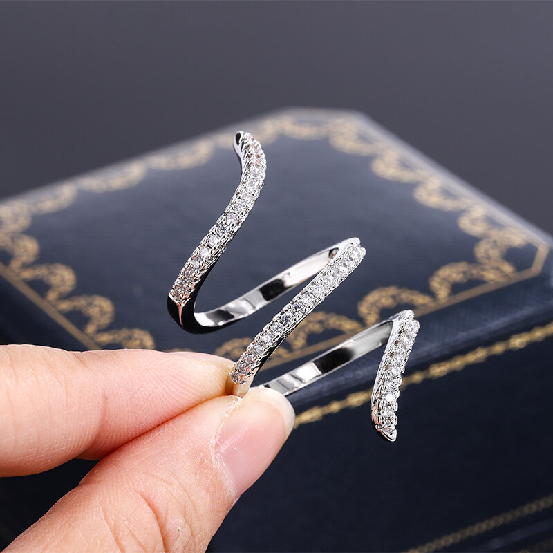 New Fashion 925 Silver Ring Geometric Zircon Ring Irregular Line Ring Personality Simple Engagement Wedding Jewelry