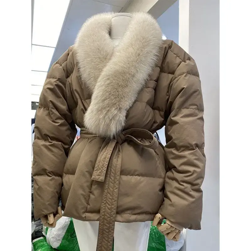 Pas puch płaszcze odzież wierzchnia futrzany kołnierz damskie kurtki zimowe bawełniane parki Chaquetas Mujer czarne białe 2023 Parka
