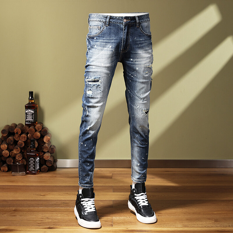 Celana Jeans pria sobek pas badan elastis Retro, celana Denim Vintage dengan tambalan untuk pria