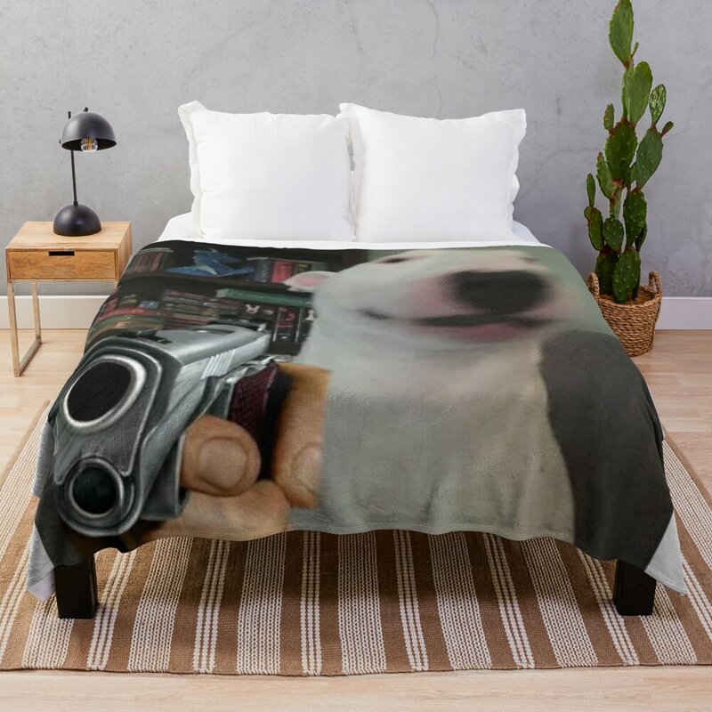 ปืนวอลเตอร์มีมเตียงโซฟาผ้าห่มนอนนุ่มลายสก๊อต