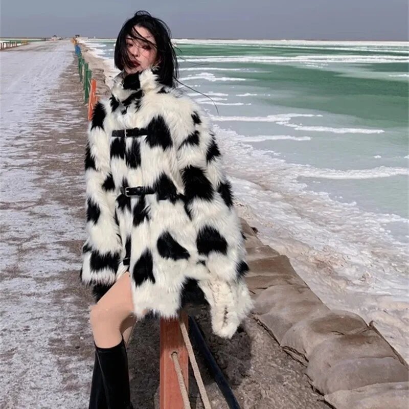 Chaqueta de piel sintética para mujer, abrigo grueso y holgado de estilo coreano, chaqueta cálida de felpa para otoño e invierno, novedad de 2023
