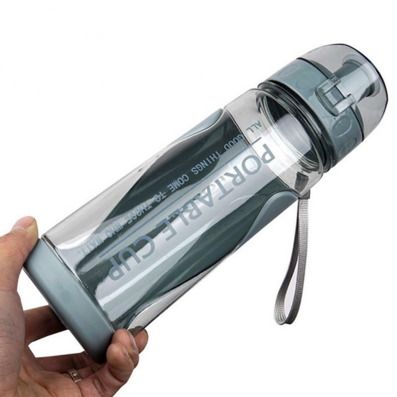 BPAフリーのプラスチック製ウォーターボトル,屋外旅行やジム用の飲用スポーツボトル,3個