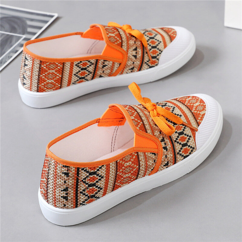 2024 Spring New Canvas Shoes Female Korean Version of The Old Beijing Casual Student Cloth Shoes Sneakers
