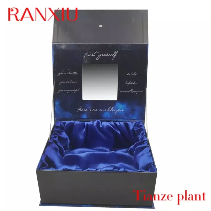 Spersonalizowana luksusowa pudełeczko tekturowe Logo na zamówienie z lustrzanym magnetyczne zamknięcie składane pudełko prezentowe do satynowej podszewki i srebra