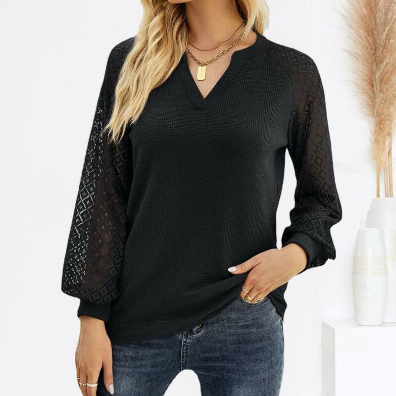 Women Casual Blouse V-neck Waffle Hollow Lace Stitching Lantern Long Sleeve Pullover T-shirt Tops blusa mujer moda 2023