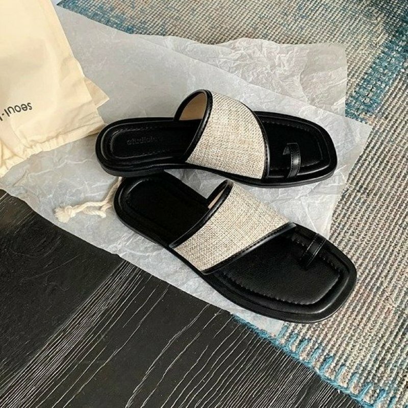 New Women's Thong Sandal Fashion Flip Flops Soft Sole Casual Shoes Classic Women's Street English Style Comfort Beach Slipper 40