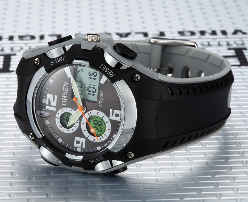 Original OHSEN ควอตซ์ดิจิตอลเด็กกีฬานาฬิกา 30M กันน้ำสีดำแถบยางแฟชั่น LED ว่ายน้ำนาฬิกาข้อมือของขวัญ