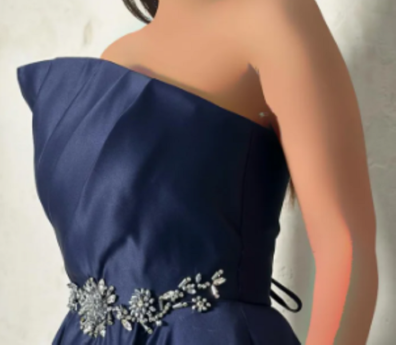 Brush Quinceanera Dresses/Elegant Strapless A-line Sweep Rhinestone Satin Formal Occasion Gown vestidos de formatura فساتين طويل