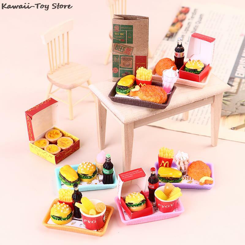 Mini casa de muñecas en miniatura 1/6, hamburguesa, copa de Coca Cola, comida rápida para Barbies Blyth, casa de muñecas, juego de cocina, accesorios de helado, juguete