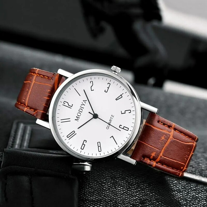 Sleek Men Watch Men Quartz Watch Stylish Men's Chronograph Watches with Quartz Movement Leather Strap Gift for Boyfriend