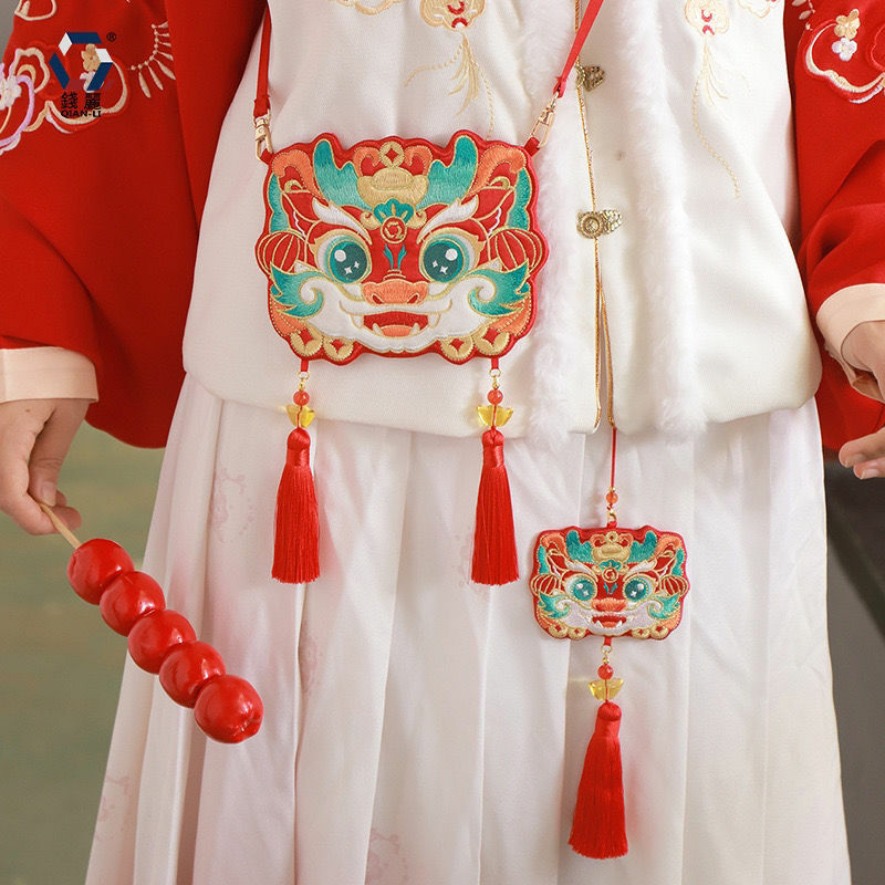 Chinese Embroidered Bag Exquisite Embroidered Dragon Spring Festival New Year National Style Adult Red Women Daily Hanfu Bag