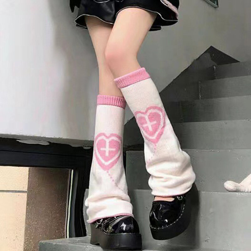 Krzyż serce ocieplacze na nogi damskie Harajuku ciepłe skarpety Kawaii luźny krój dzianinowe podgrzewacze do stóp Y2K akcesoria podkolanówki do łydek