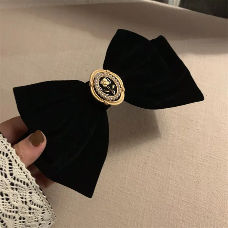 New Black Velvet Bow Hair Pins Elegant Fabric Alloy Roses Hair Clips For Women Fashion Ponytail Headwear Styling Accessories