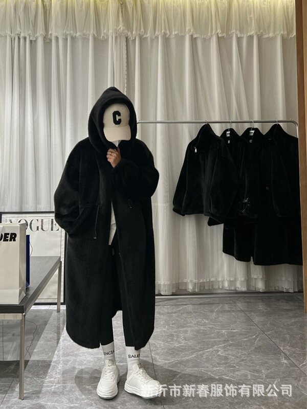 Зимнее длинное теплое толстое синее белое пушистое пальто большого размера из искусственного меха женское с капюшоном 2022 модное повседневное Свободное пальто в Корейском стиле