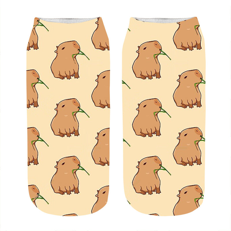 Chaussettes Kawaii drôles pour femmes, Capybara avec une feuille imprimée, Harajuku Happy Novelty, Casual Cute Girl Gift