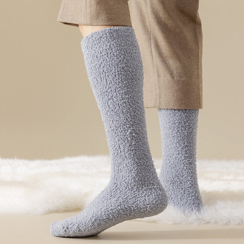 Зимние женские теплые носки из кораллового флиса, утепленные плюшевые длинные носки, однотонные мягкие носки для дома и сна, простой теплый комплект ног