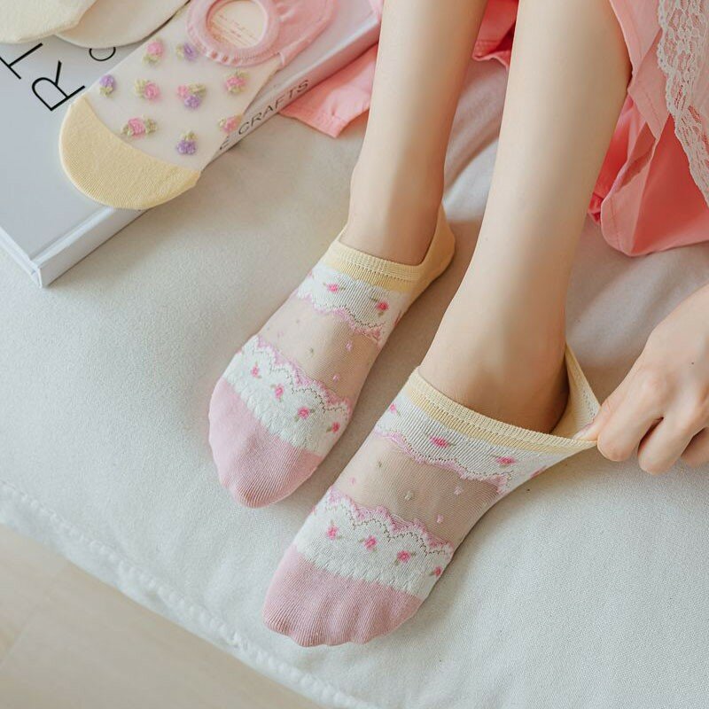 New Ankle Socks Woman Cute Rabbit Flower Print Non Slip Comfortable Breathable Invisible Fashion Japanese Kawaii Mesh Socks G108