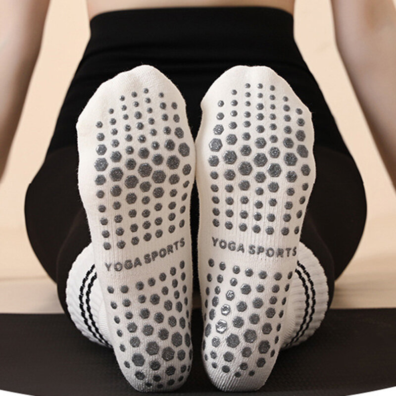 1/3 pasang baru kaus kaki Yoga Gym perban kualitas tinggi pegangan yang bagus untuk Wanita Mode katun kaus kaki Fitness Anti-Slip kaus kaki balet