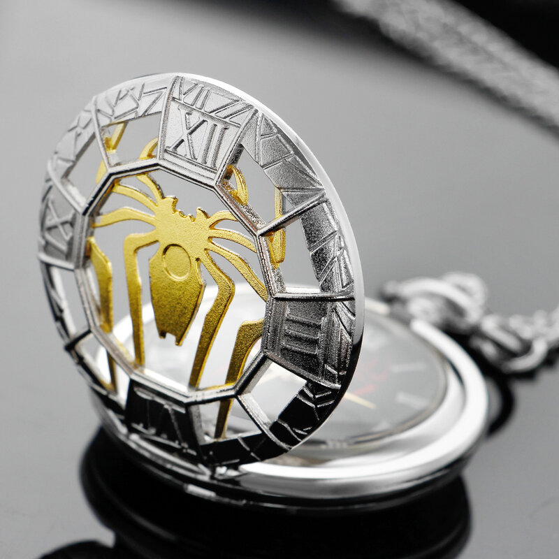 Silber Spinne Logo Superheld Quarz Taschenuhr exquisite Halskette Anhänger Armband Uhr bestes Geschenk für Männer und Kinder