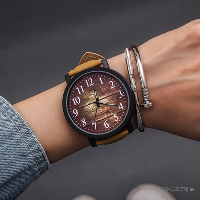 Jam tangan pasangan wanita, diskon besar jam tangan olahraga Dial jam besar tali kulit hadiah 2024