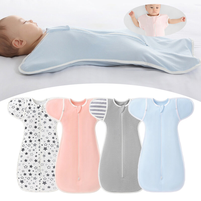 Tas tidur bayi baru lahir, selimut bedong bercetak katun anti-guncangan tangan terangkat dari bayi baru lahir