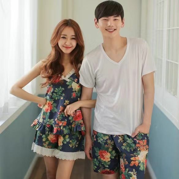summertime Women's cartoon couple Pajamas Short sleeve for men Flower for women A loungewear set Korean version pajama set