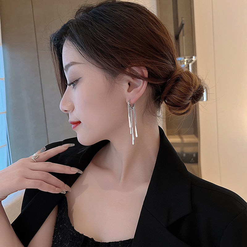 Anting-Anting Gantung Panjang Rumbai Mode Korea untuk Wanita Anting-Anting Gantung Peri Super Hadiah Perhiasan Pernikahan Trendi