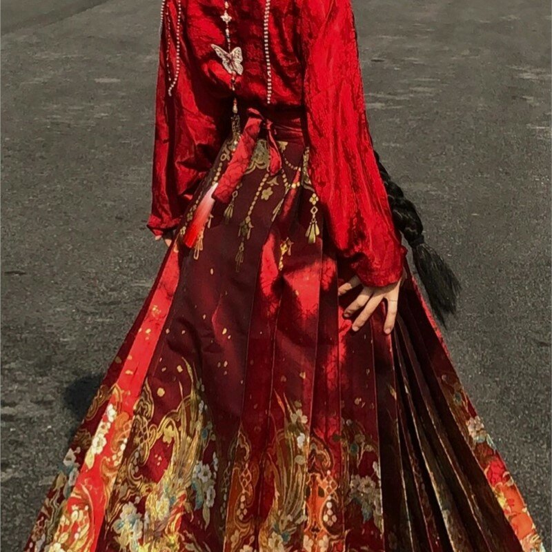 ชุดสูทเดรสสีแดงสไตล์จีนสำหรับผู้หญิงแบบฮั่นใหม่