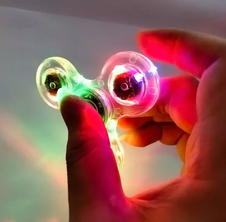 Giroscópio de cristal transparente infantil, ponta do dedo Gyro com luz, colorido luminoso, Finger Toys, Stress Relieve, LED