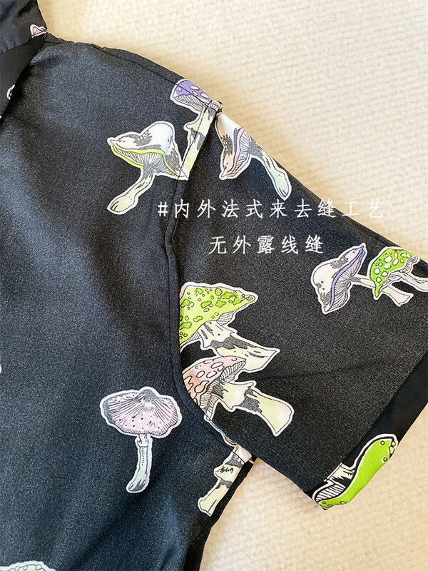 TXii Newlook czarna piżama z nadrukiem grzybów letnia nowa jedwabna odzież domowa z krótkim rękawem moda z najwyższej półki