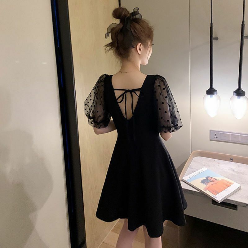 2024 Frühling/Sommer koreanische Ausgabe neue Taille abnehmen Stil Kombination Chiffon Kleid schwarz Mode kleid